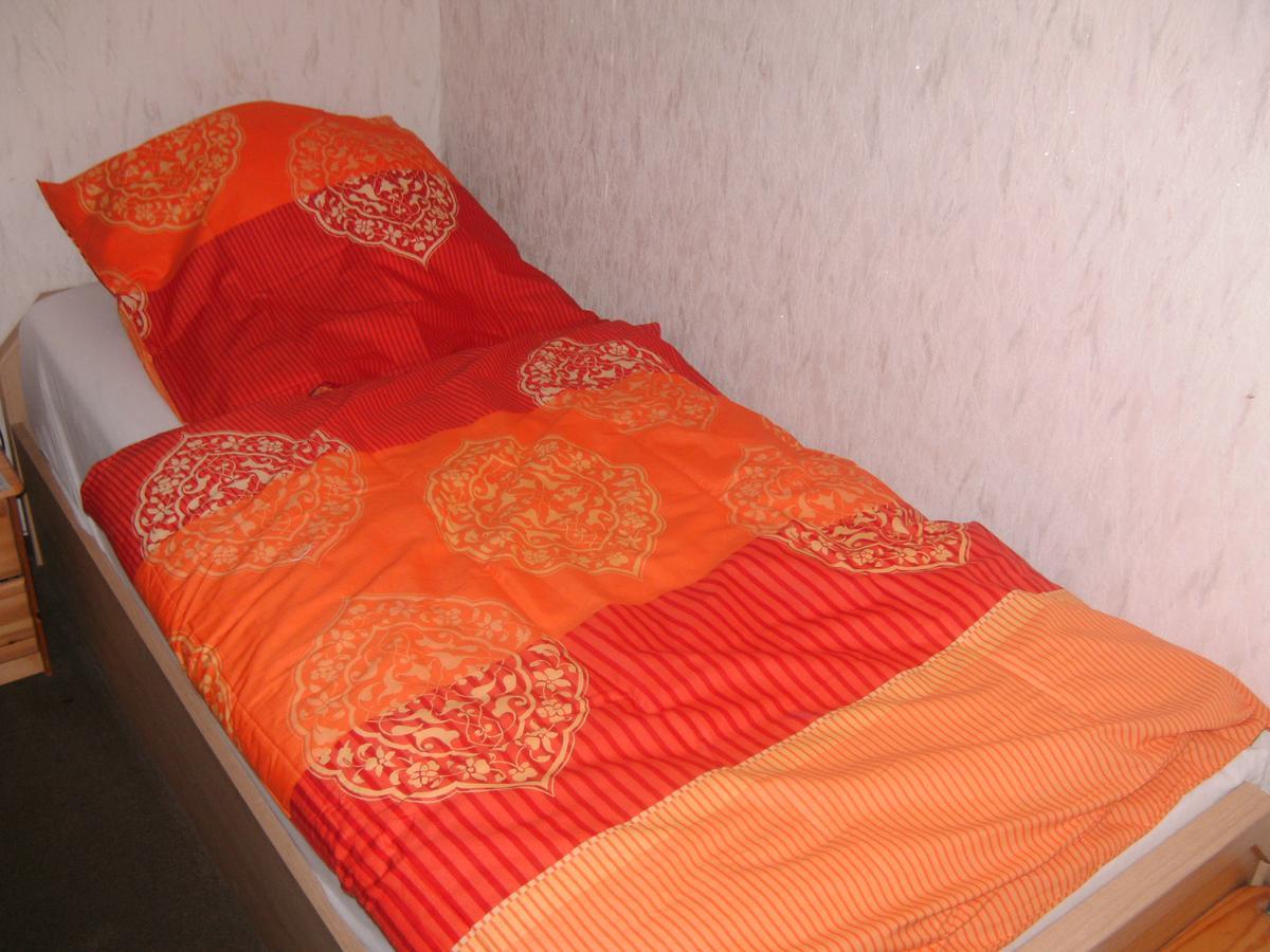 Monteurhotel Garni Alter Olper Hof Линдлар Экстерьер фото